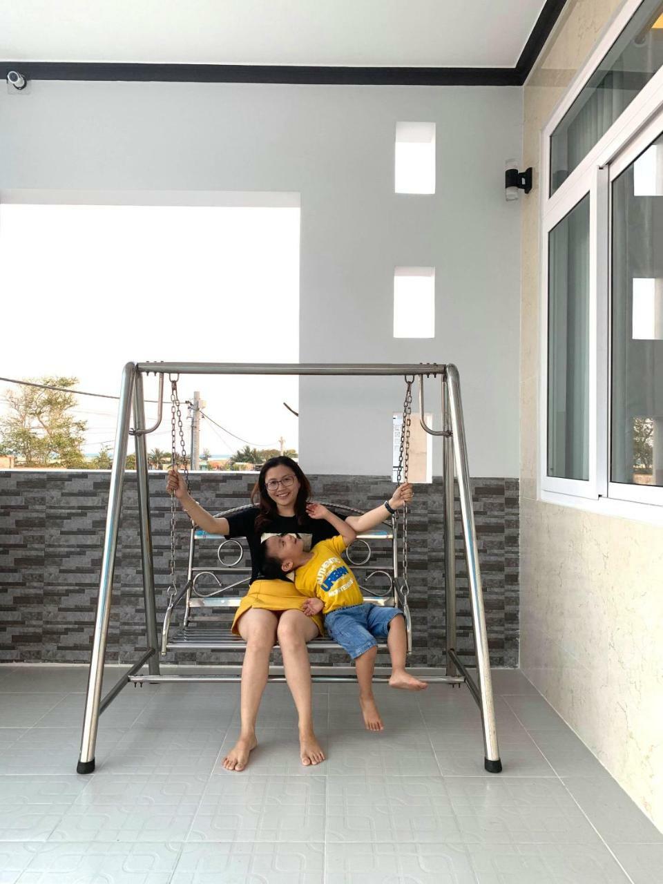 Nha Nghi Hung Hoa Hotel Фан Тиет Екстериор снимка